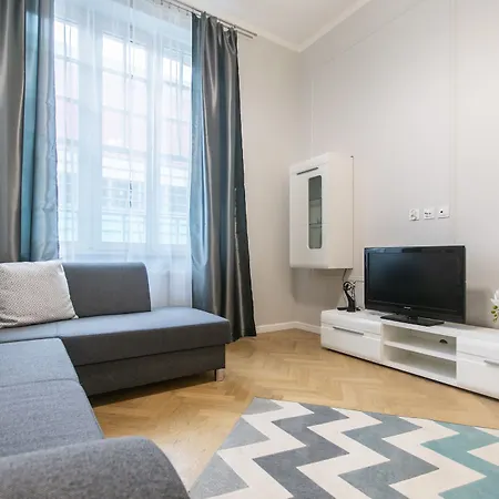 Lights - Topolowa 48 Apartment Krakow